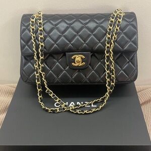 Chanel Black Quilted Leather Shoulder Bag